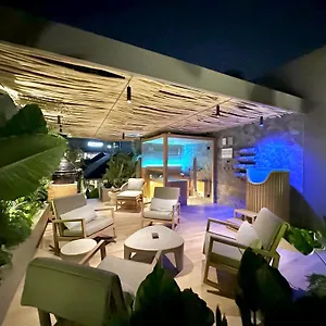 **** Hotel Sin Nombre Bali - Sauna, Ice Bath & Roof Terrace Indonesien