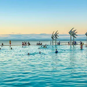 https://half-moon-bay-resort.queenslandhotels.net